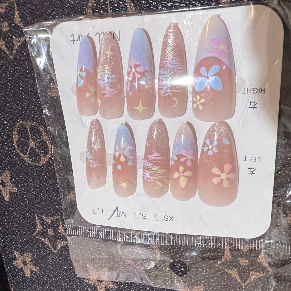$15 for two.DIY Press-On Nails Set - Pink and blue